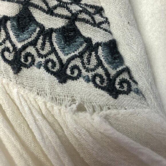 O'neill Rocco White Boho Peasant Embroidered 3/4 Sleeve Top Size Small - Picture 7 of 11